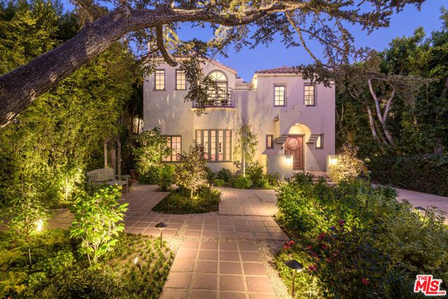 332 S Anita Avenue, Los Angeles, CA 90049