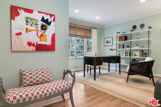 332 S Anita Avenue, Los Angeles, CA 90049