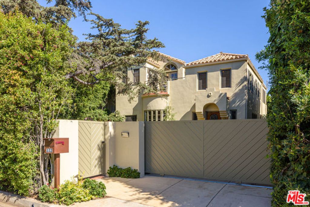 332 S Anita Avenue, Los Angeles, CA 90049