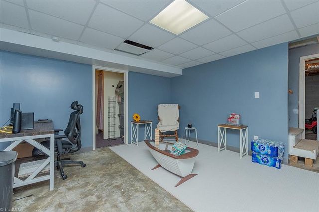 2047 Old Mountain Road, Lexington, NC 27292