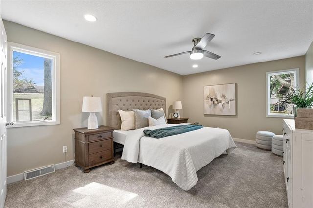 7809 NW Scenic Drive, Weatherby Lake, MO 64152