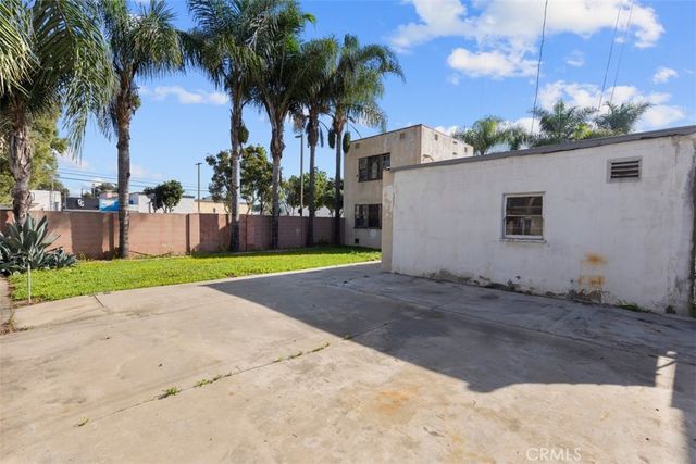 10001 Bowman Avenue, South Gate, CA 90280