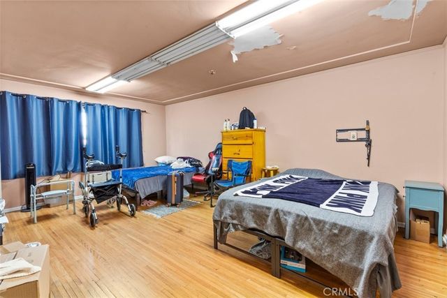 10001 Bowman Avenue, South Gate, CA 90280