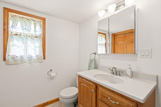 33 Ledge Street, Melrose, MA 02176