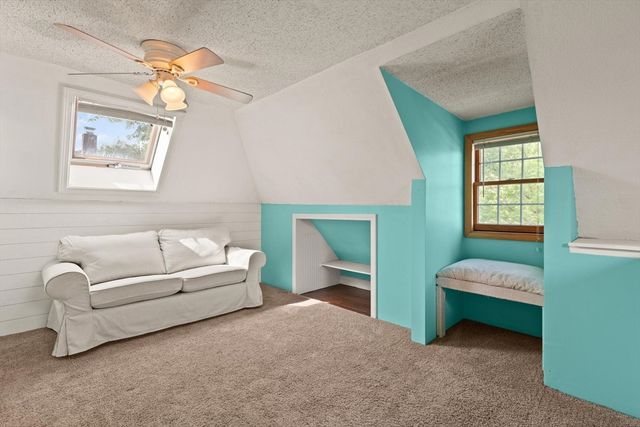 33 Ledge Street, Melrose, MA 02176