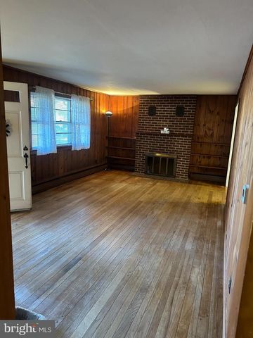 809 SOMERDALE RD, Voorhees, NJ 08043