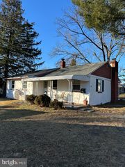 809 SOMERDALE RD, Voorhees, NJ 08043