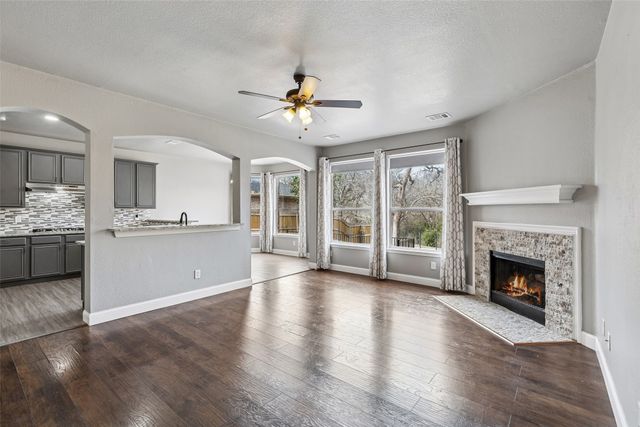 7800 Brookview Drive, Frisco, TX 75034