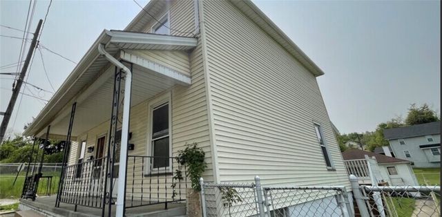 101 W Fulton St, New Castle, PA 16102
