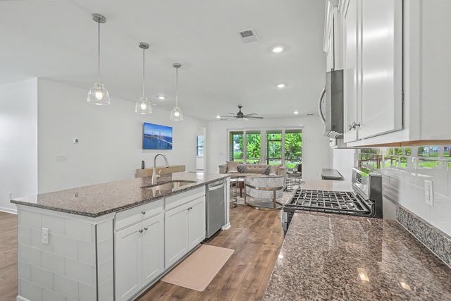 136 Airy Drive, Summerville, SC 29486