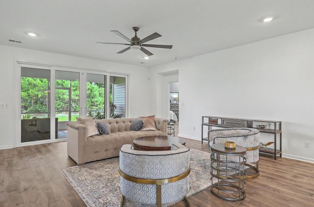 136 Airy Drive, Summerville, SC 29486
