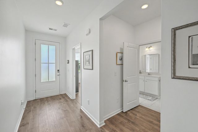 136 Airy Drive, Summerville, SC 29486