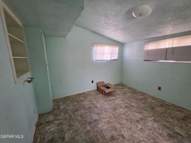 72 S SAN MARCIAL Street, El Paso, TX 79905