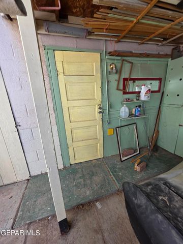 72 S SAN MARCIAL Street, El Paso, TX 79905