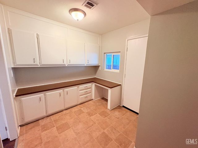 8536 Kern Canyon Road 184, Bakersfield, CA 93306