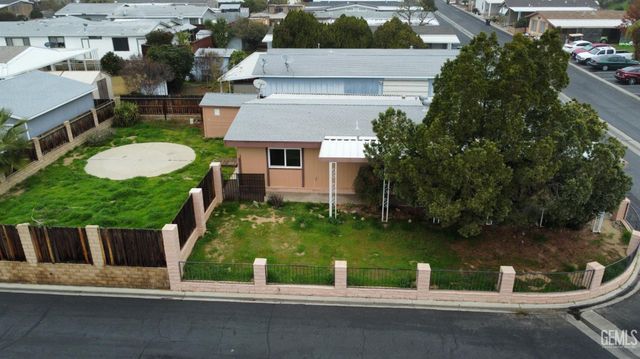 8536 Kern Canyon Road 184, Bakersfield, CA 93306