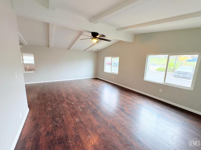 8536 Kern Canyon Road 184, Bakersfield, CA 93306