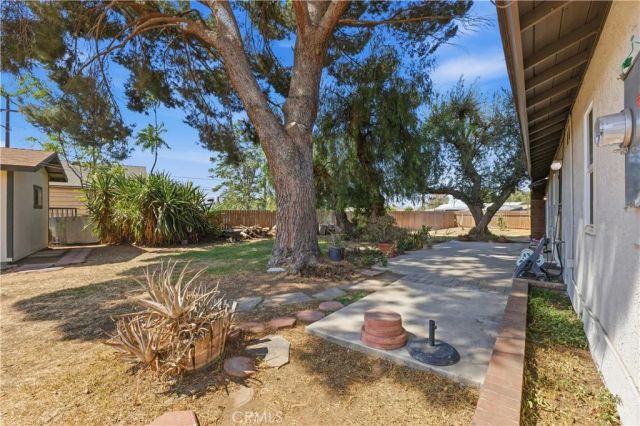 7691 Mission, Jurupa Valley, CA 92509