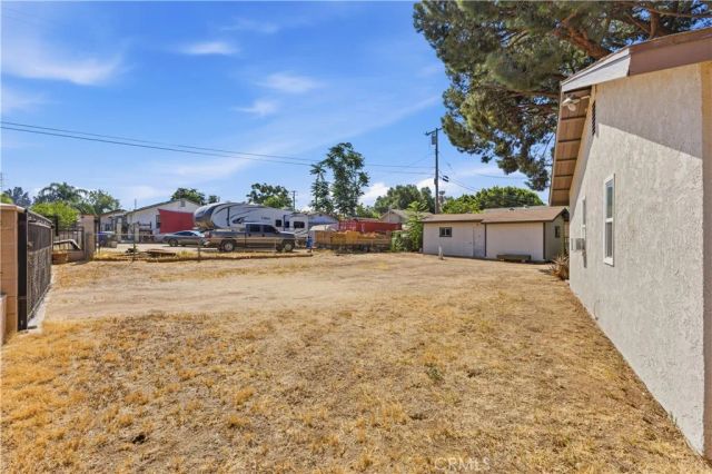 7691 Mission, Jurupa Valley, CA 92509