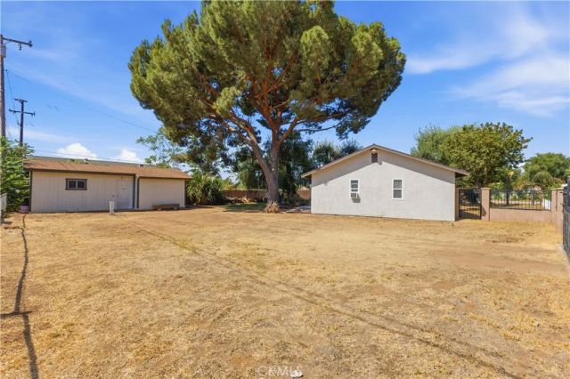 7691 Mission, Jurupa Valley, CA 92509