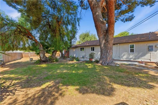 7691 Mission, Jurupa Valley, CA 92509