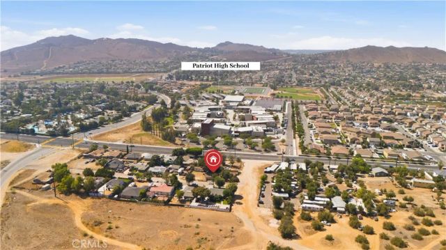 7691 Mission, Jurupa Valley, CA 92509
