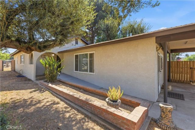 7691 Mission, Jurupa Valley, CA 92509
