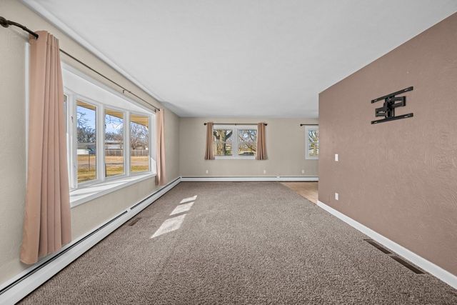 23409 96th Avenue N, Port Byron, IL 61275