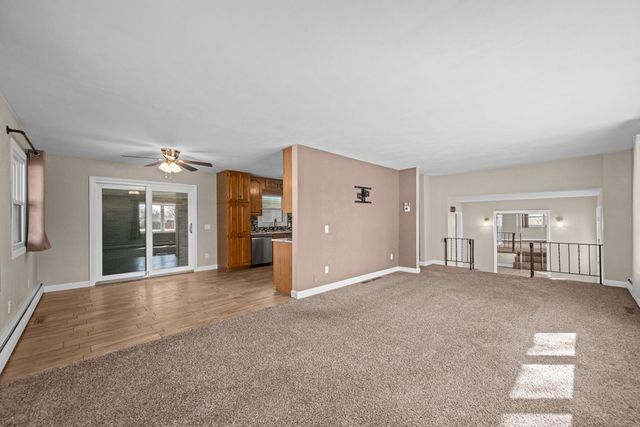 23409 96th Avenue N, Port Byron, IL 61275