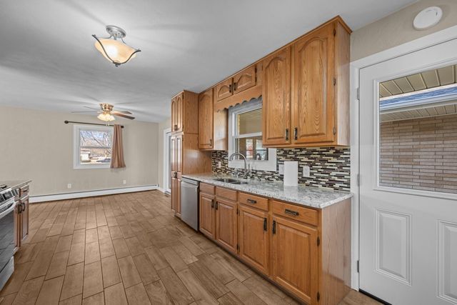 23409 96th Avenue N, Port Byron, IL 61275