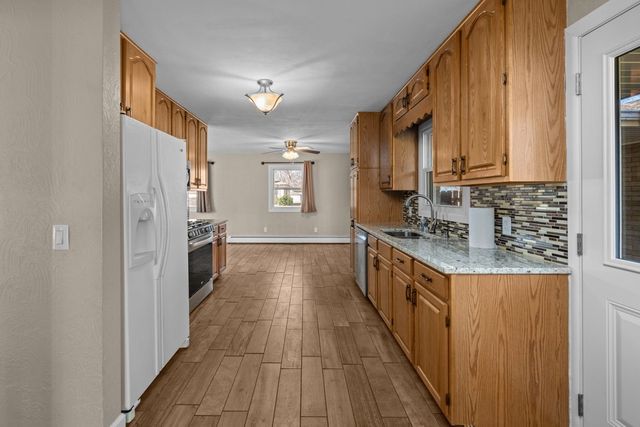 23409 96th Avenue N, Port Byron, IL 61275