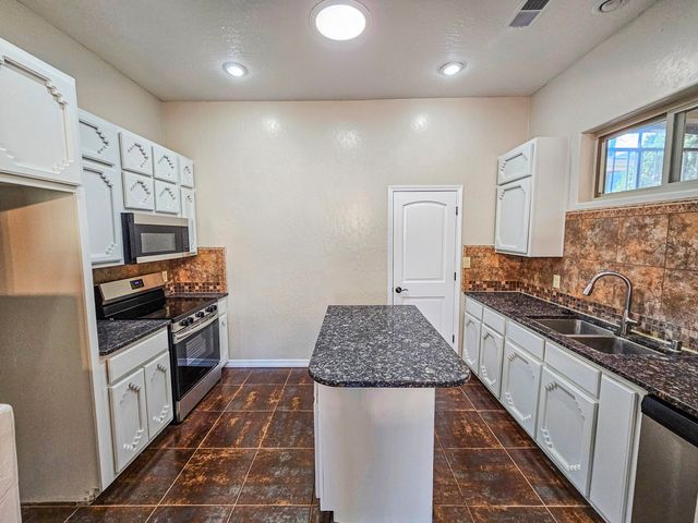 206 HIGHWAY 333, Albuquerque, NM 87123