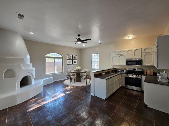 206 HIGHWAY 333, Albuquerque, NM 87123