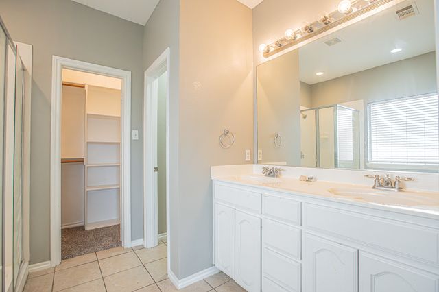 3848 Brandywine Lane, Fort Worth, TX 76244