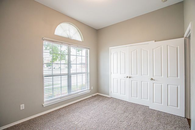 3848 Brandywine Lane, Fort Worth, TX 76244
