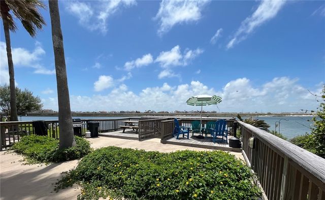 15125 Leeward Dr 18, Corpus Christi, TX 78418