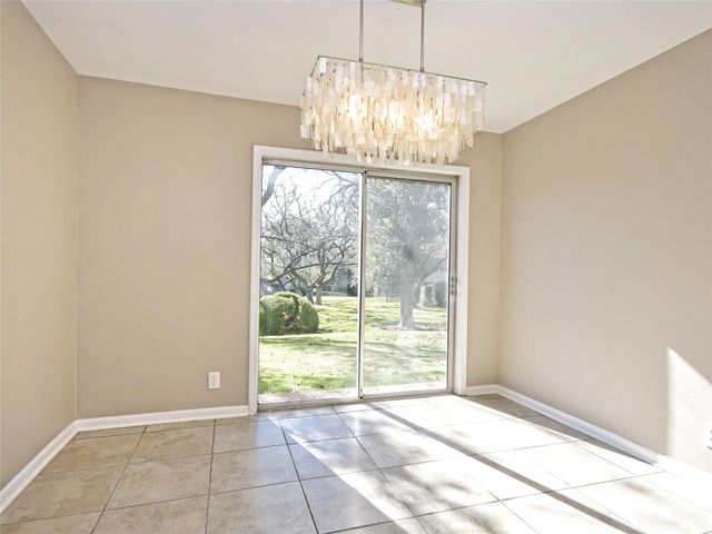 100 Lido CIR G2, Lakeway, TX 78734