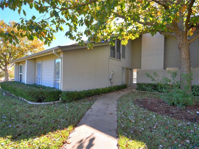 100 Lido CIR G2, Lakeway, TX 78734
