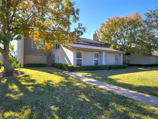100 Lido CIR G2, Lakeway, TX 78734