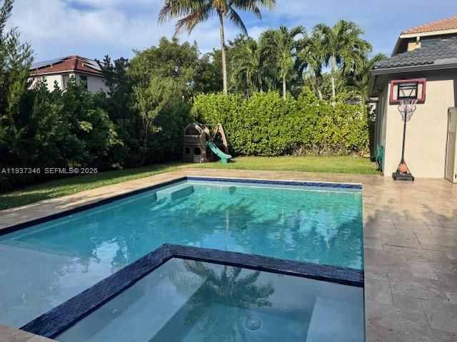 19232 N Gardenia Ave 19232, Weston, FL 33332