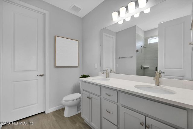 860 ROOSTER HOLLOW Way, Middleburg, FL 32068