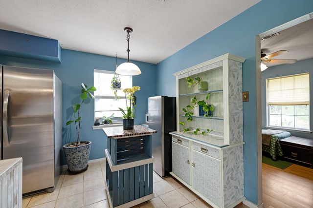 10521 Mary Lane, Manvel, TX 77578