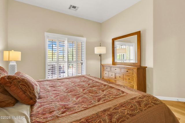 4980 W Desert Chicory Place, Marana, AZ 85658