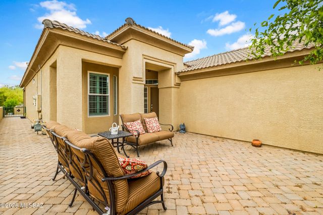 4980 W Desert Chicory Place, Marana, AZ 85658