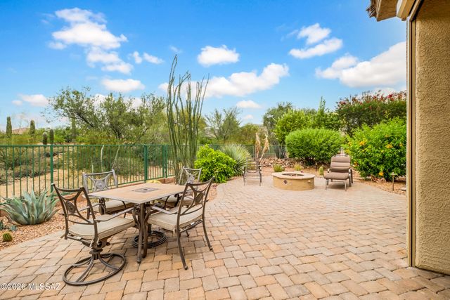 4980 W Desert Chicory Place, Marana, AZ 85658