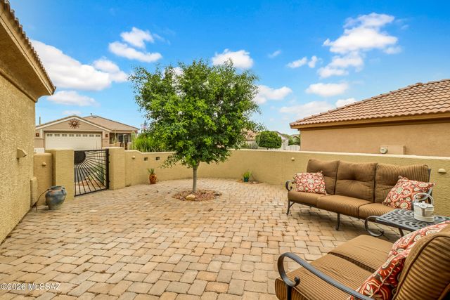 4980 W Desert Chicory Place, Marana, AZ 85658
