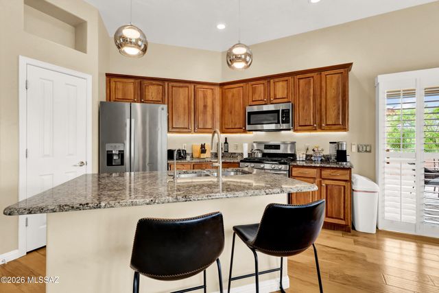 4980 W Desert Chicory Place, Marana, AZ 85658