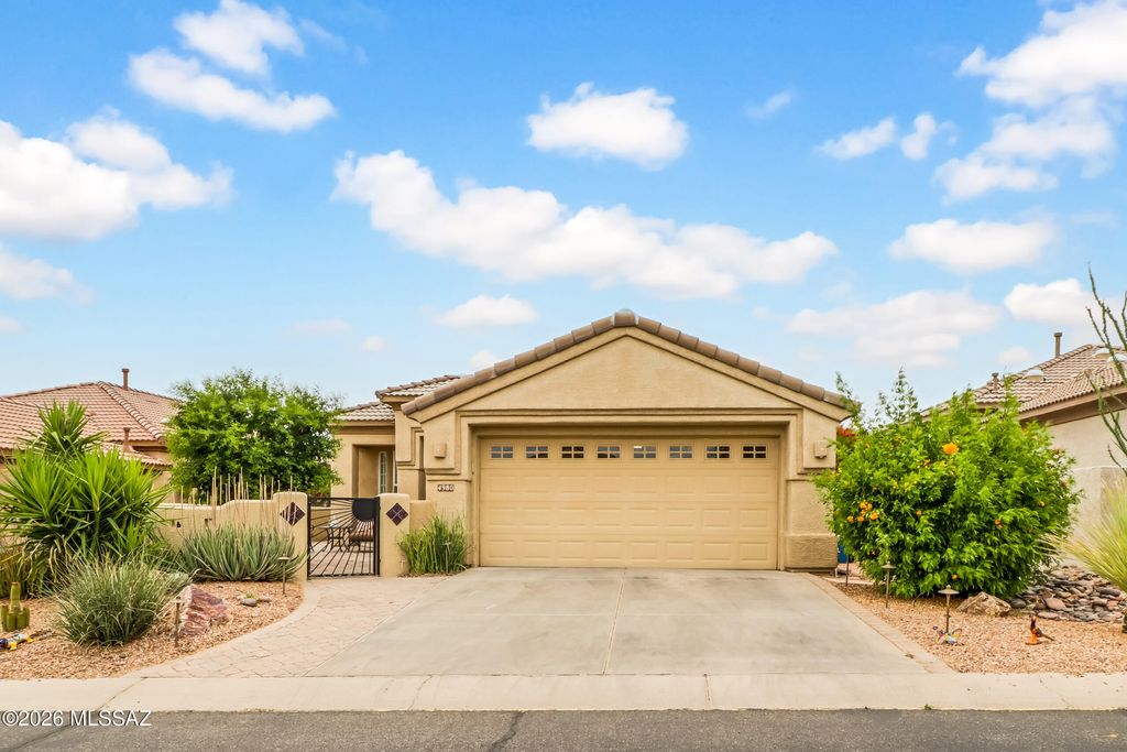 4980 W Desert Chicory Place, Marana, AZ 85658