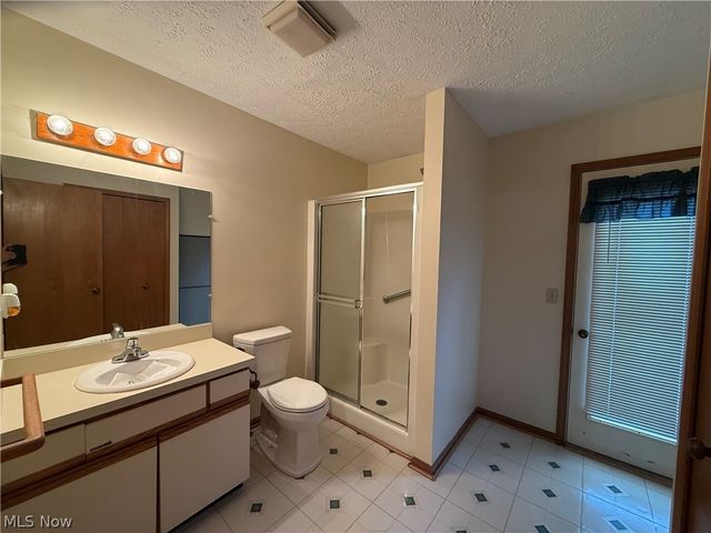 2607 Kimberly Lane, Westlake, OH 44145