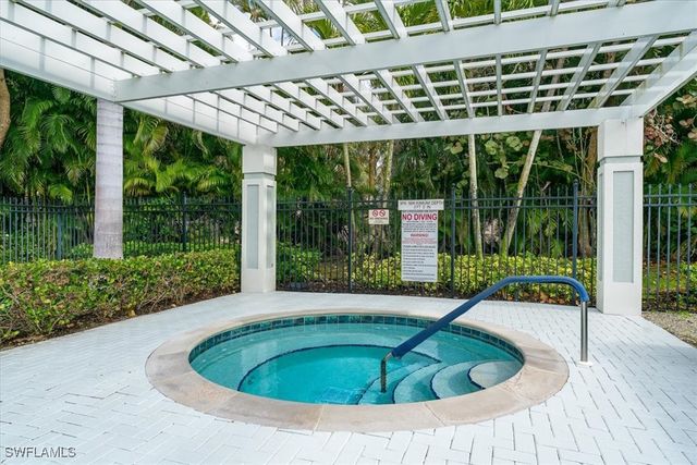 22855 Forest Ridge DR, Estero, FL 33928